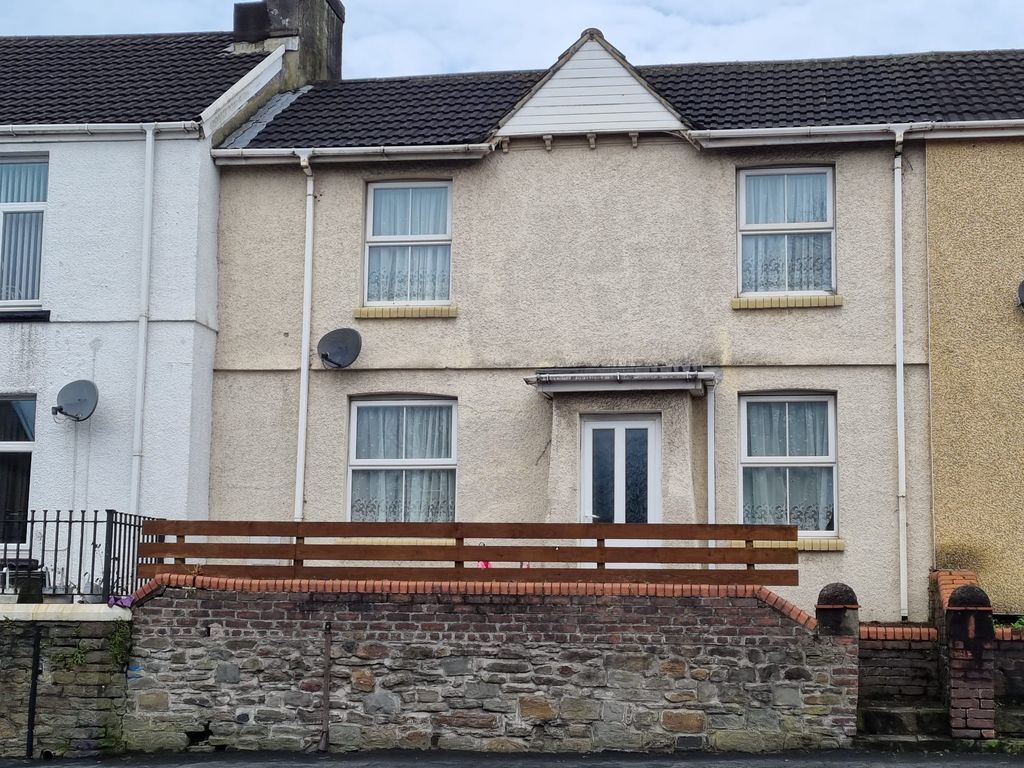 Property photo 3 of 13