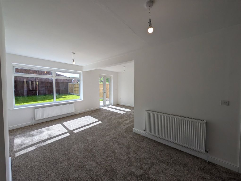 Property photo 3 of 21 Picture No. 08