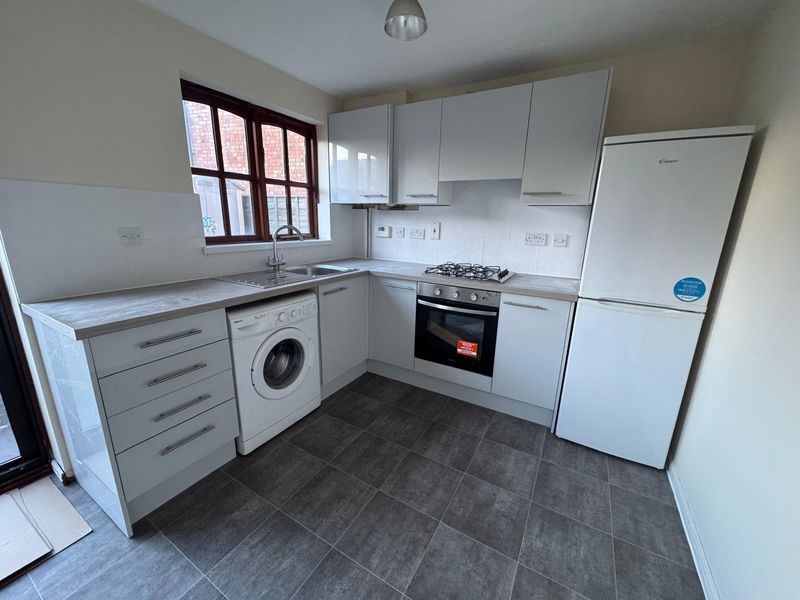 Property photo 2 of 14 Photo 8