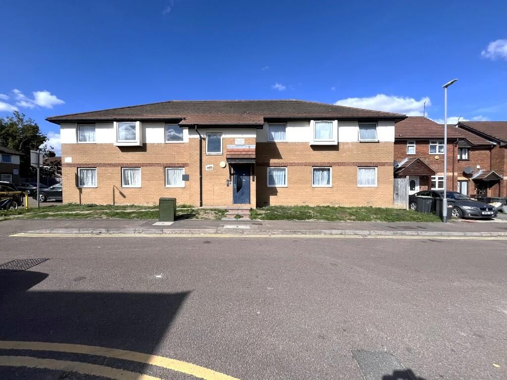 Property photo 1 of 6