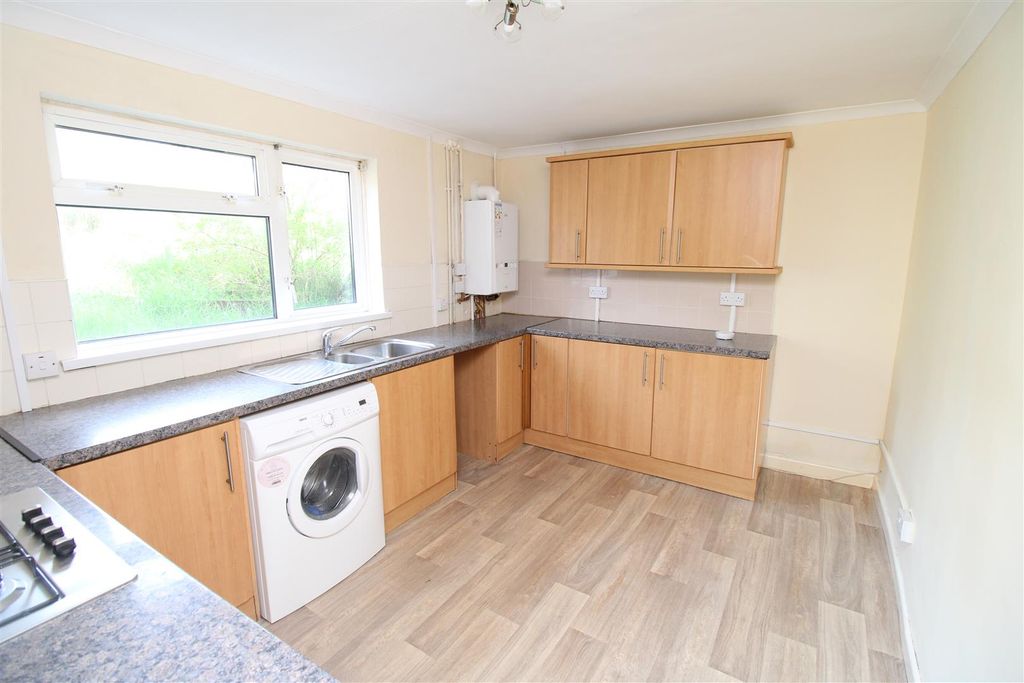 Property photo 2 of 14 Img_1460.Jpg