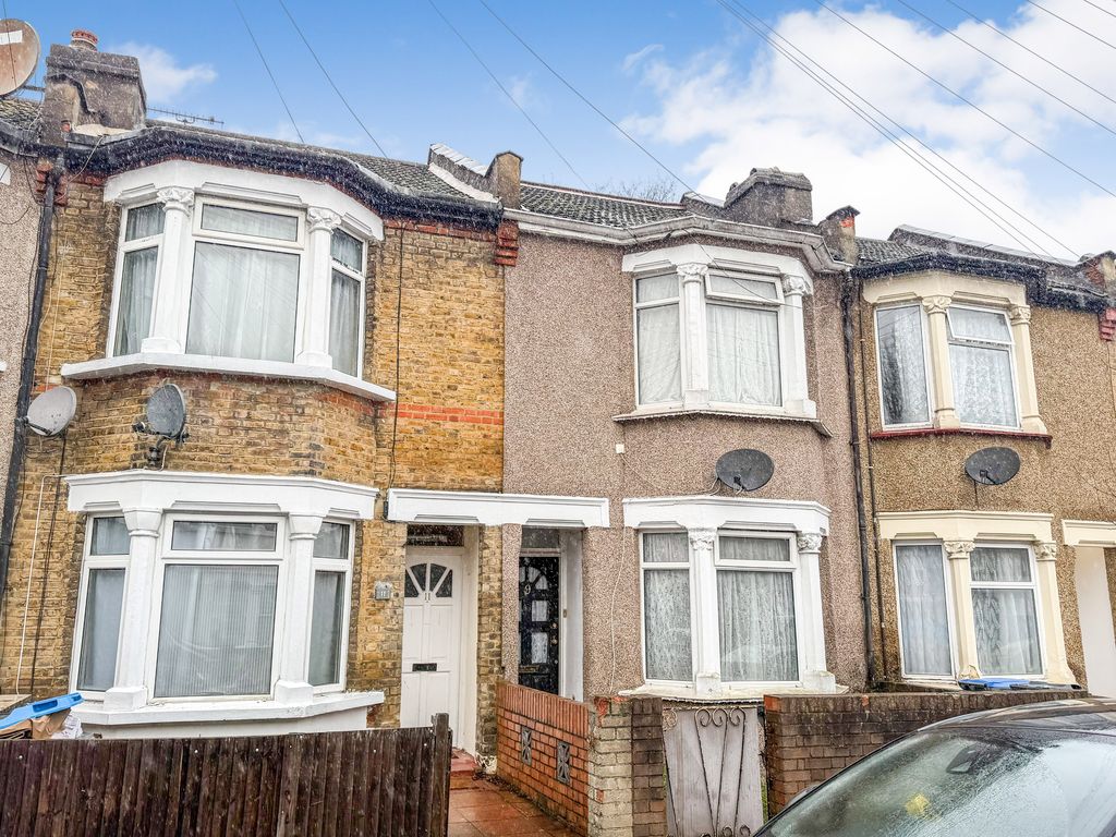 Property photo 2 of 3