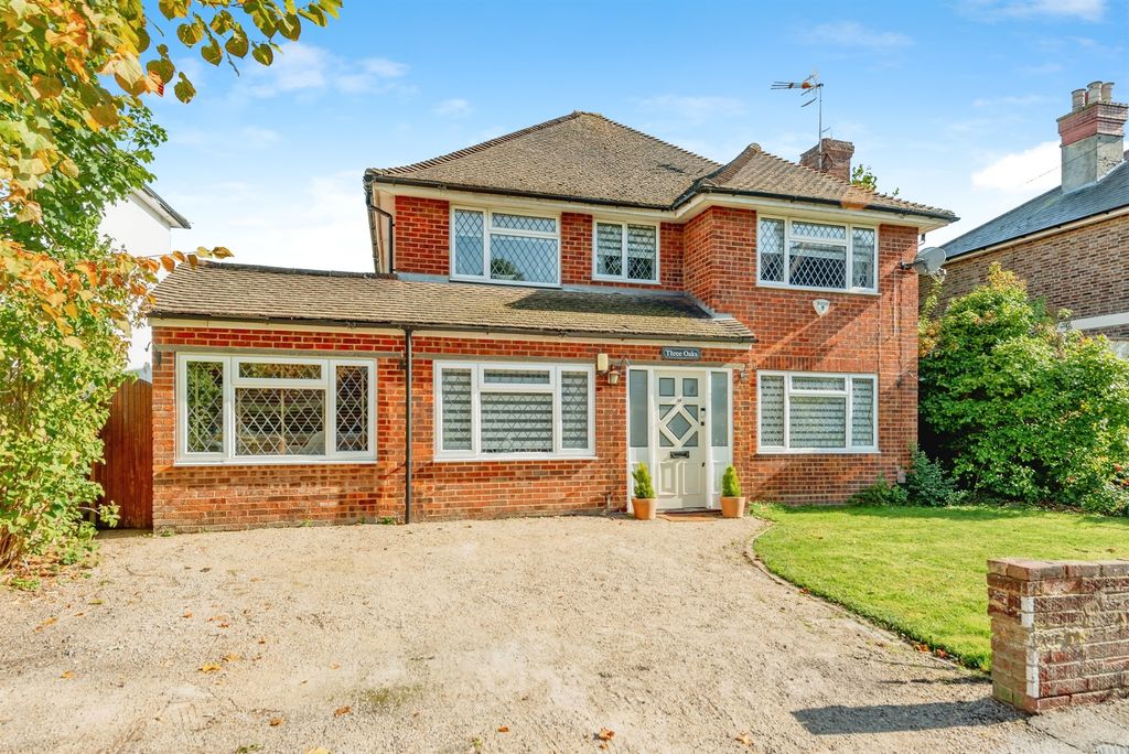 Property photo 1 of 17