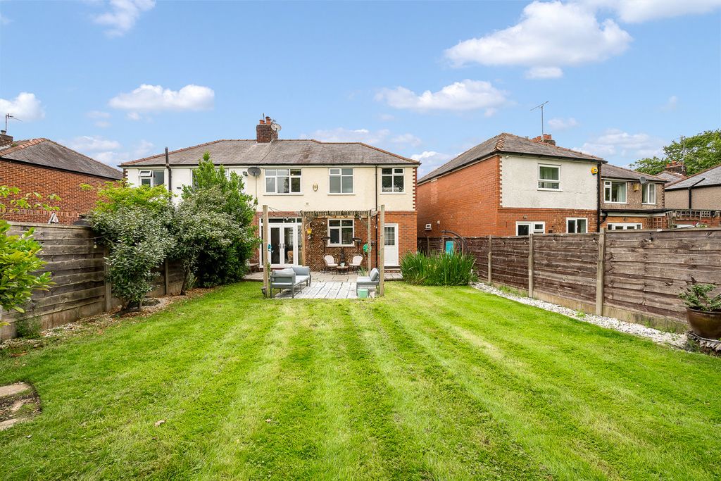 Property photo 3 of 36