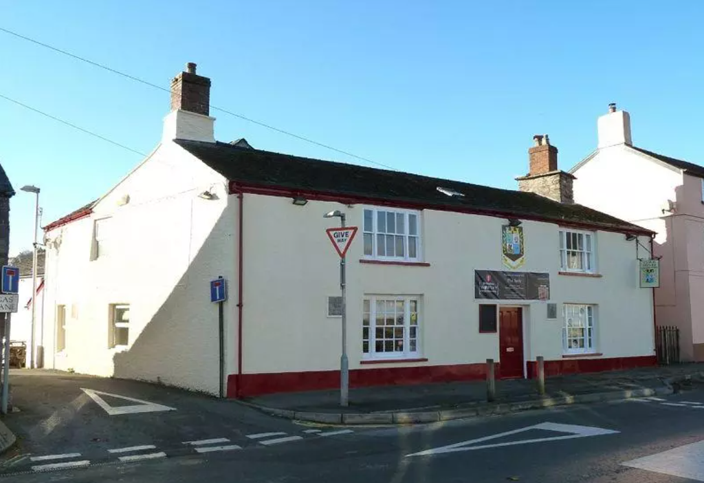 Property photo 1 of 4