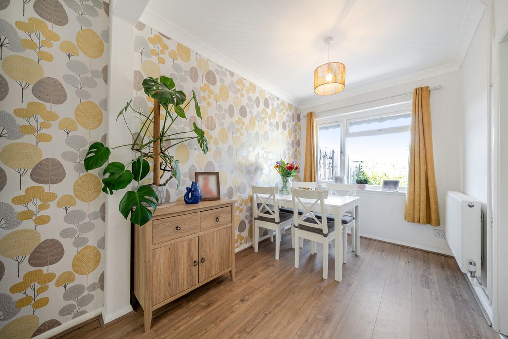 Property photo 3 of 22 1499147-21-6A69F4...