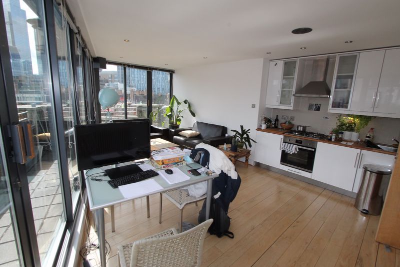 Property photo 3 of 7 Photo 8