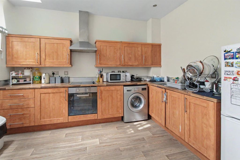 Property photo 3 of 15 Img_0884-2.Jpg