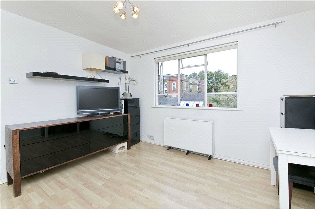 Property photo 3 of 5