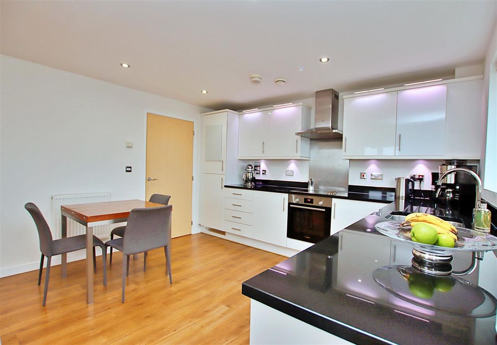 Property photo 2 of 9 Img_8070.Jpg