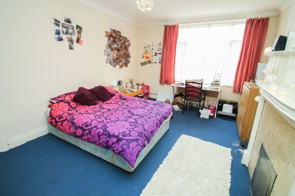 Property photo 3 of 9 Picture No. 02