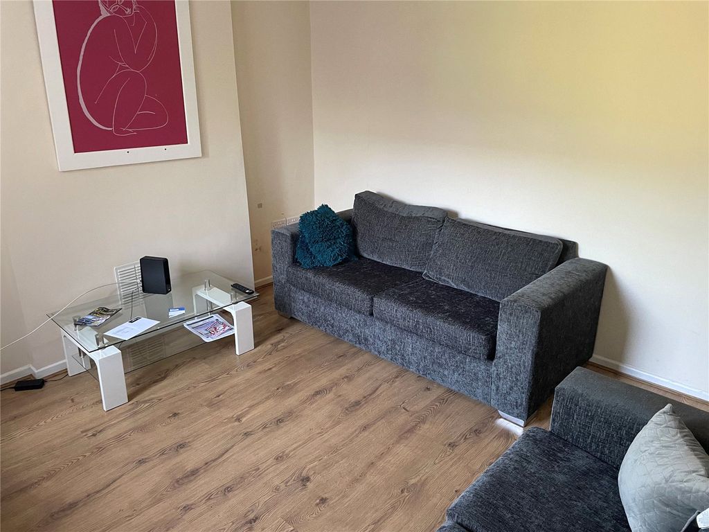 Property photo 2 of 5 Communal Lounge