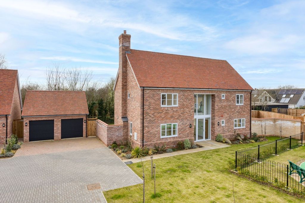Property photo 1 of 30