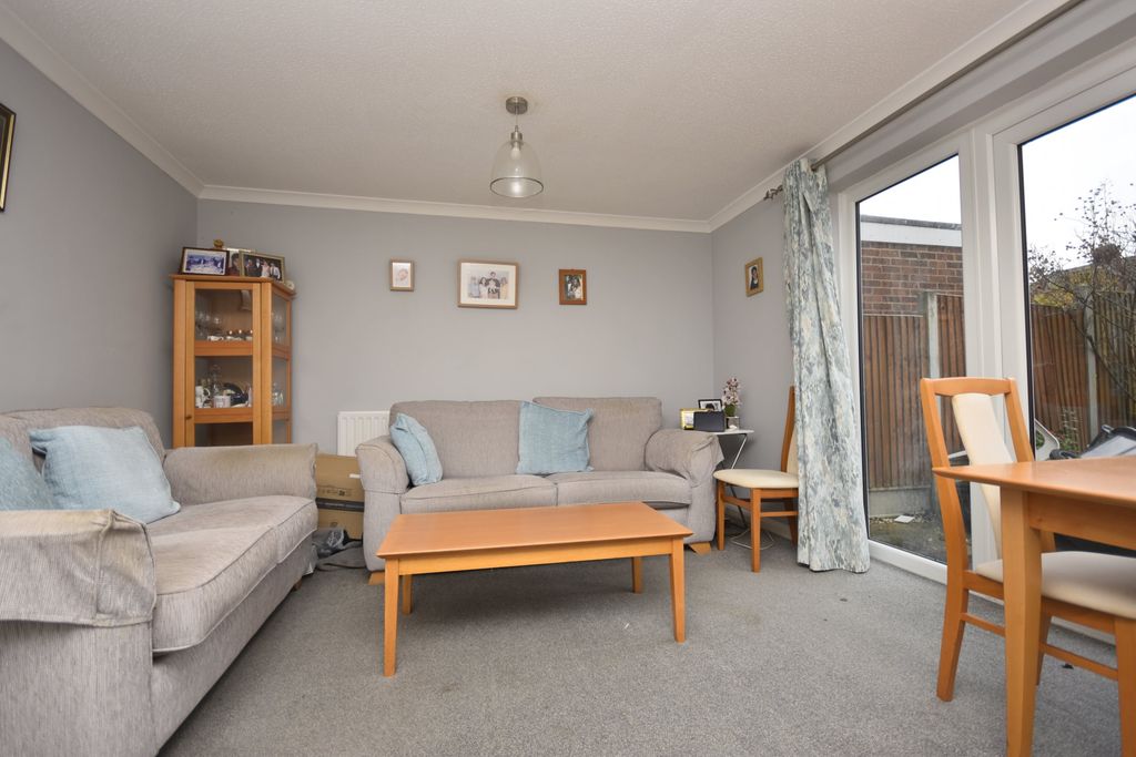 Property photo 3 of 10