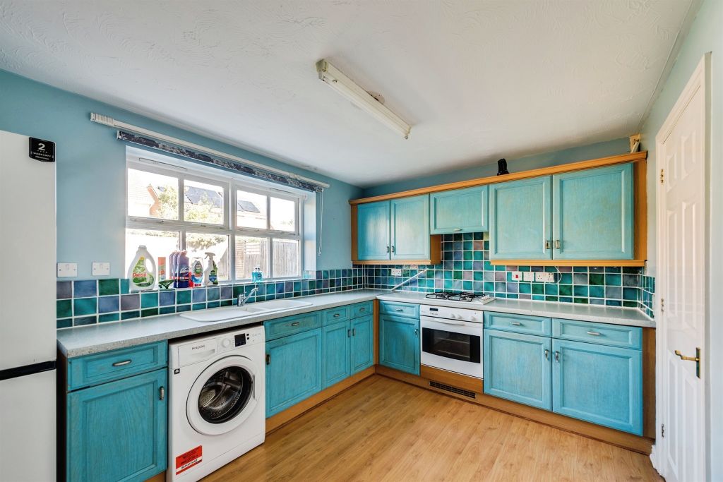 Property photo 2 of 14