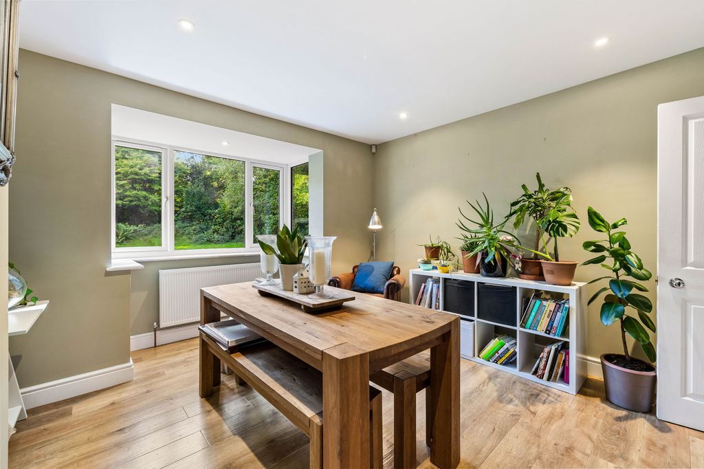Additional image 6 of 5 bed detached house for saleSaxbys Lane, Lingfield RH7