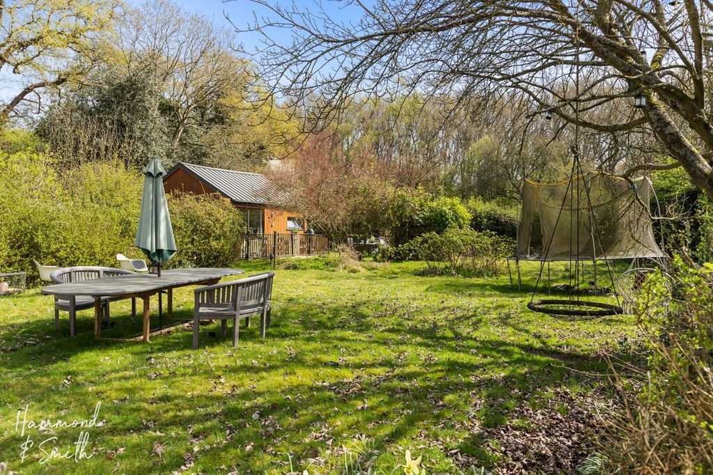 Additional image 27 of 5 bed detached house for saleHigh Road, Epping CM16