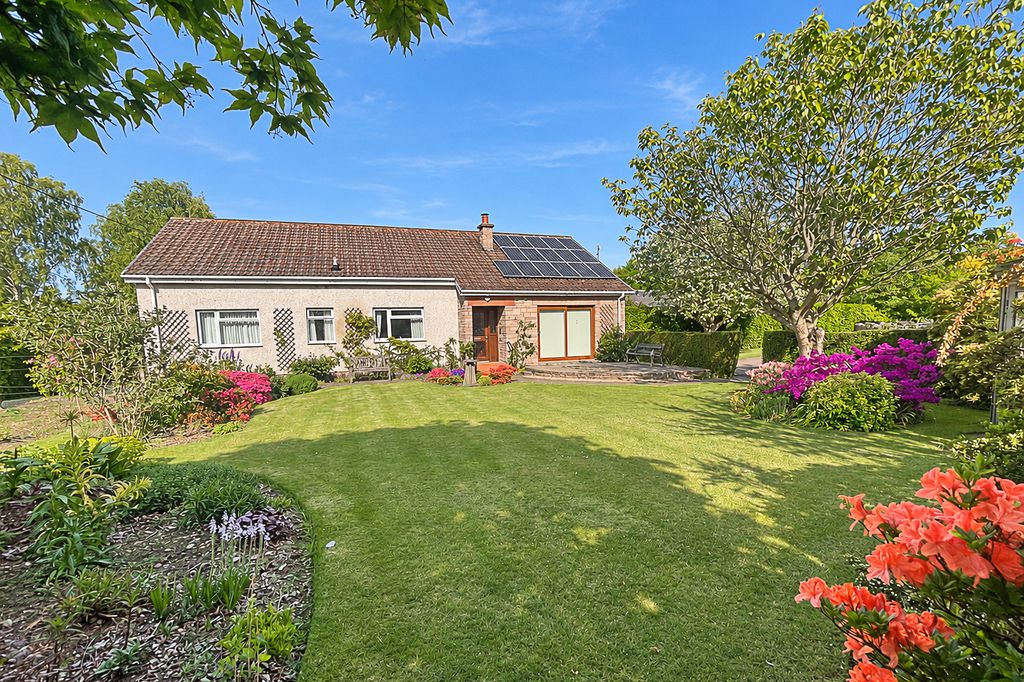 Property photo 1 of 37