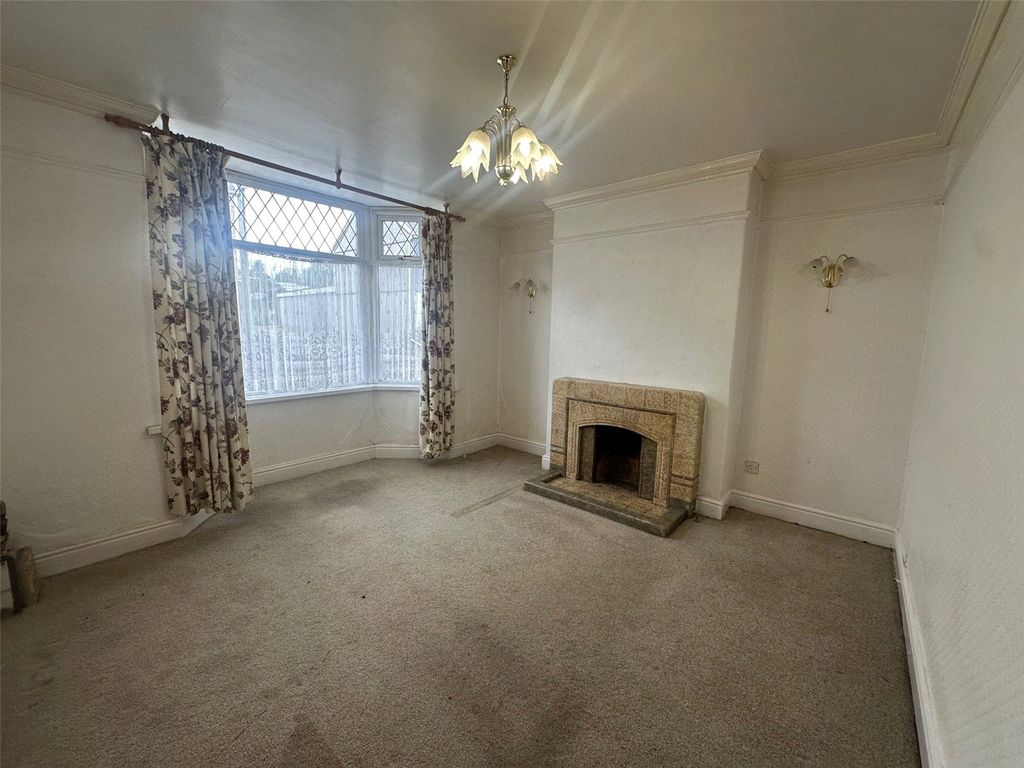 Property photo 2 of 17 Picture No. 02