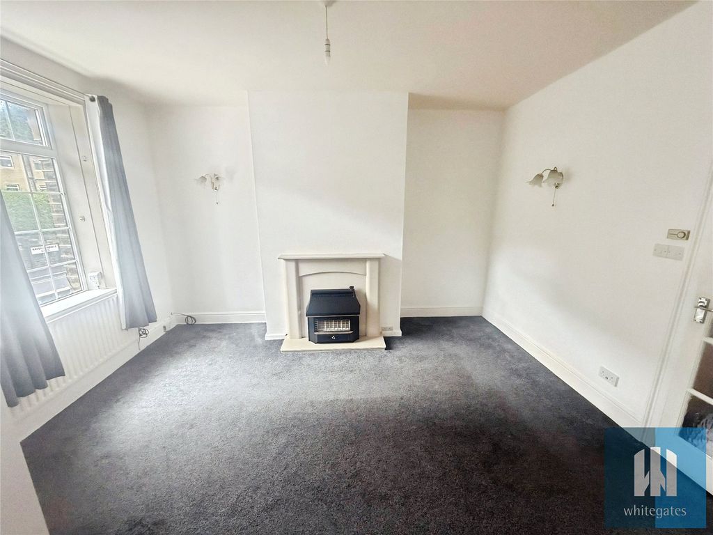Property photo 3 of 15 Picture No. 01