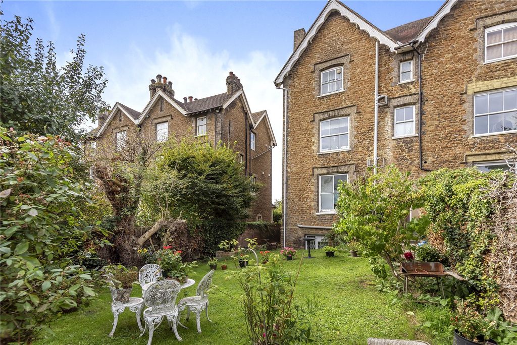 Property photo 1 of 19 Picture No. 26