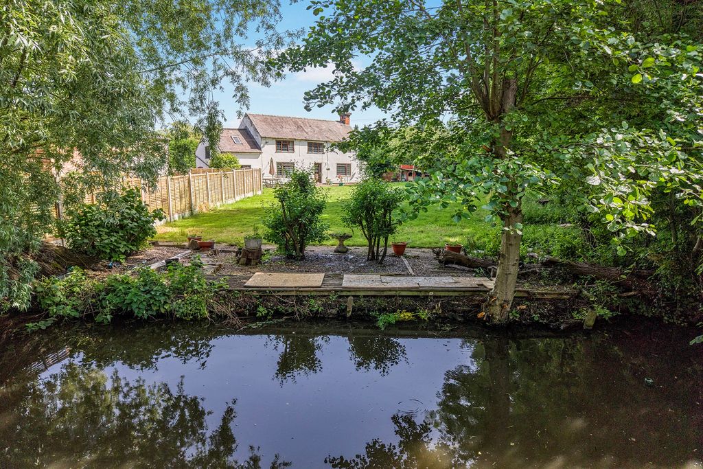 Property photo 1 of 26