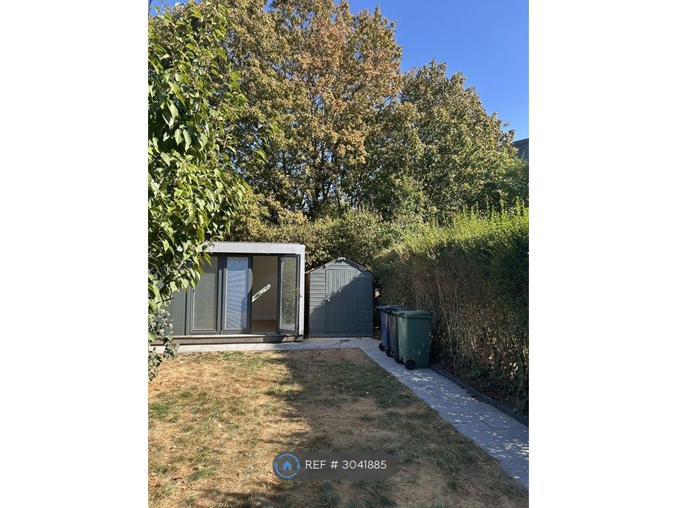 Property photo 2 of 5