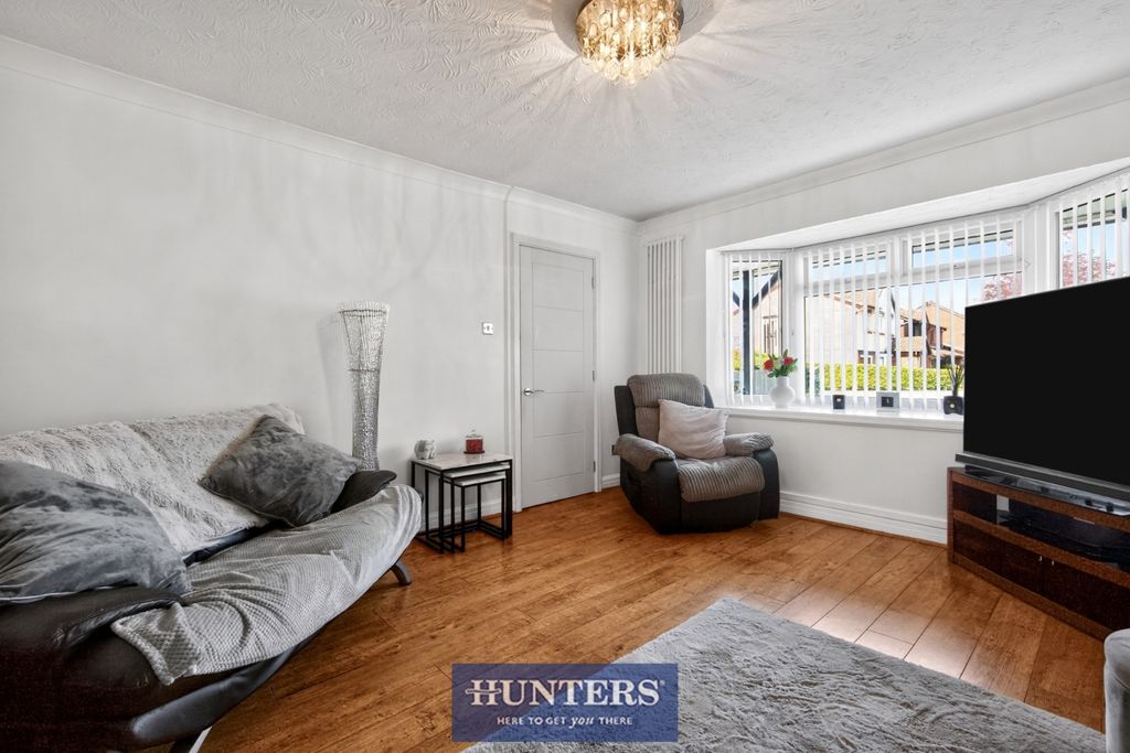 Property photo 2 of 20 Pbox-Img.Jpg