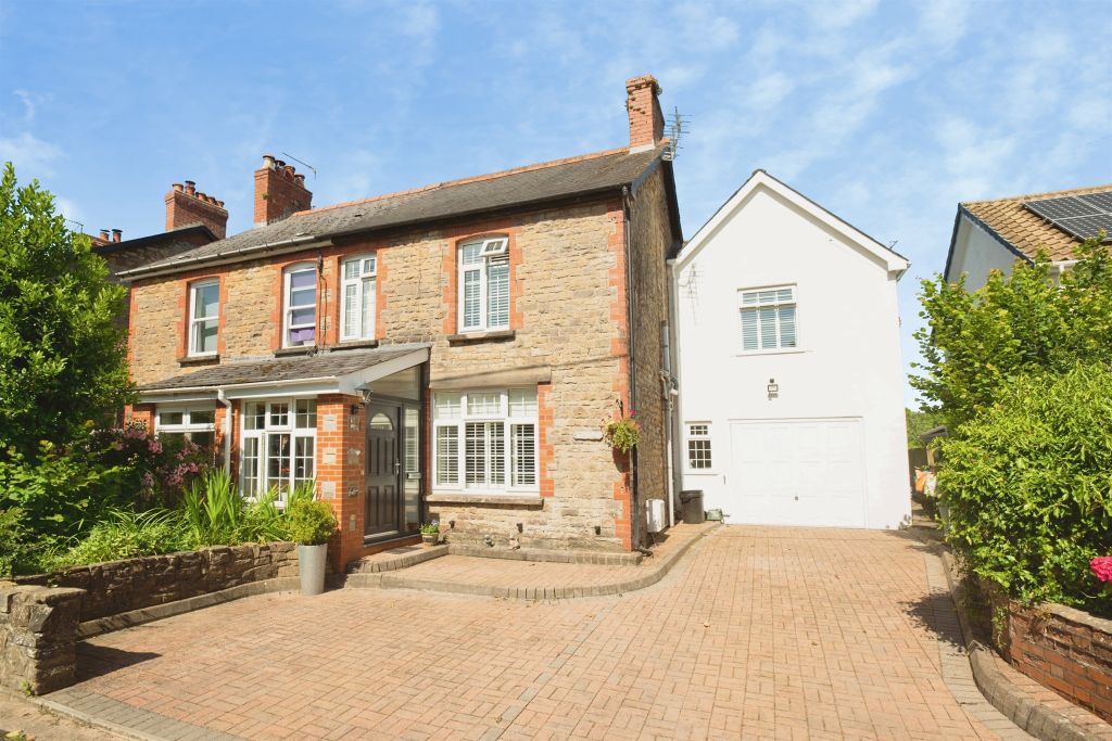 Property photo 1 of 24