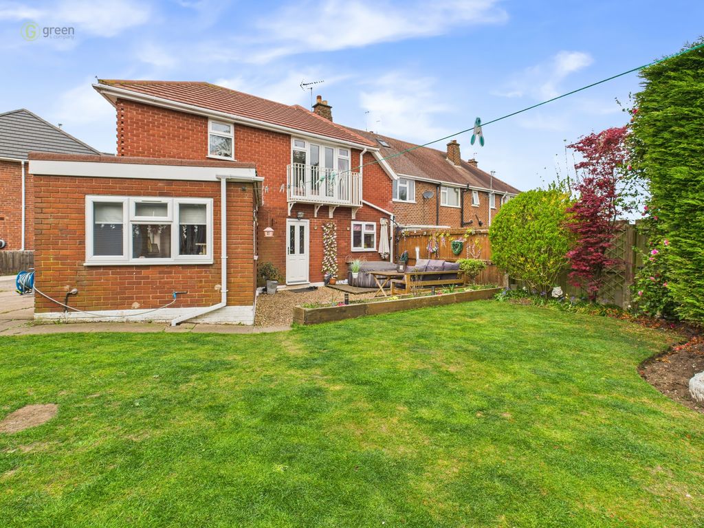 Property photo 1 of 27