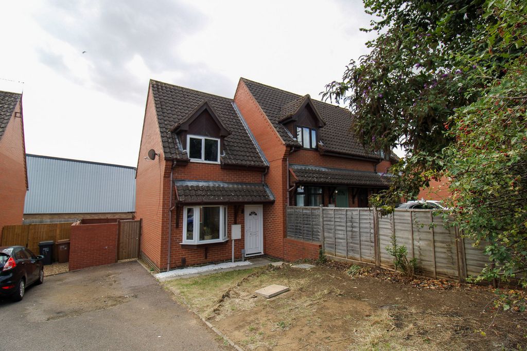 Property photo 1 of 17