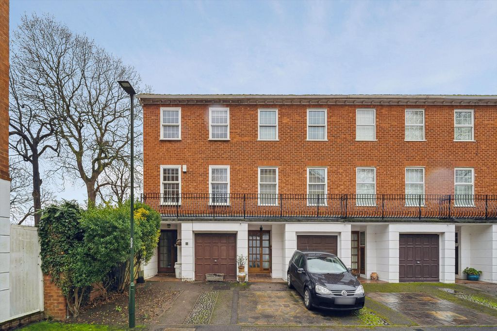 Property photo 1 of 19 Image