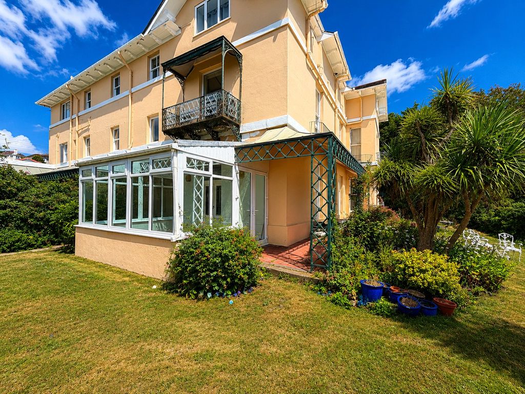 Property photo 3 of 23 Picture No. 31