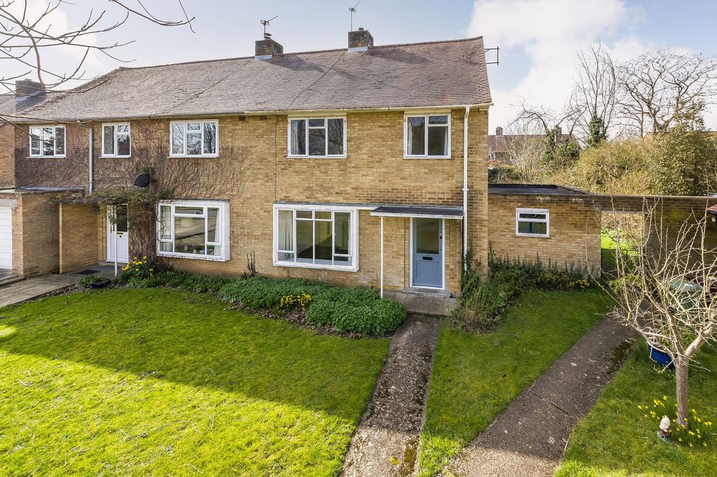 Property photo 1 of 21