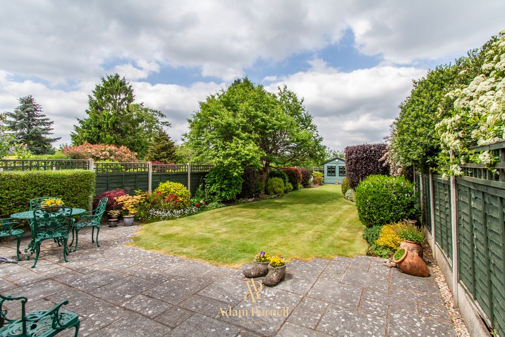 Property photo 3 of 18
