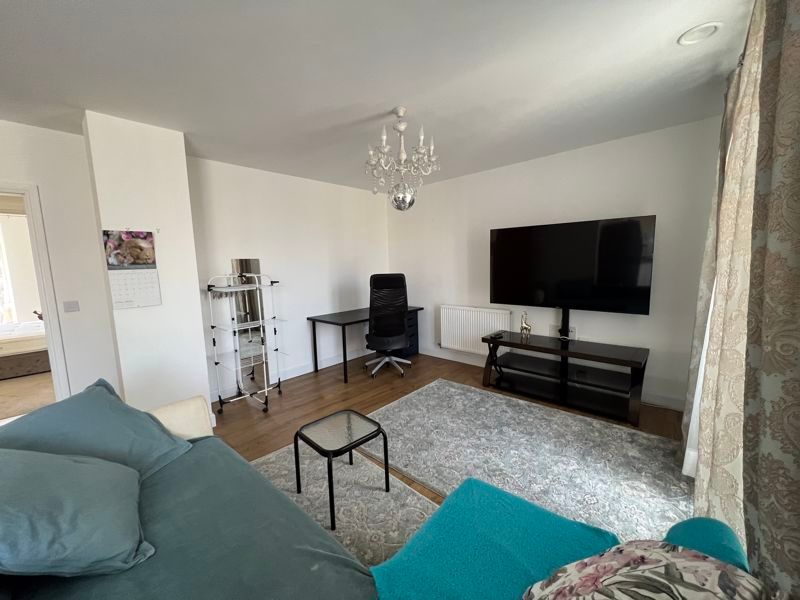 Property photo 3 of 19 Photo 3