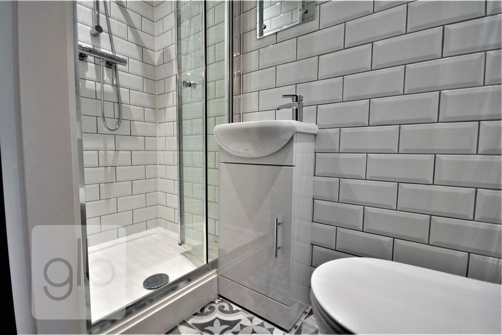 Property photo 2 of 9 4.Png