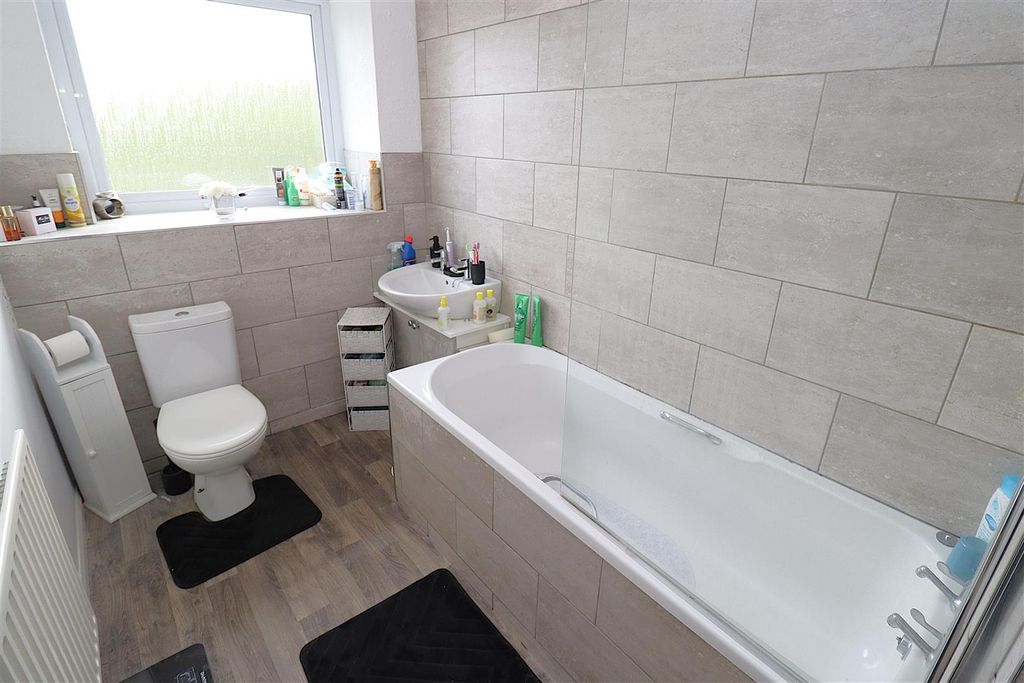 Property photo 2 of 14 Img_1153.Jpg