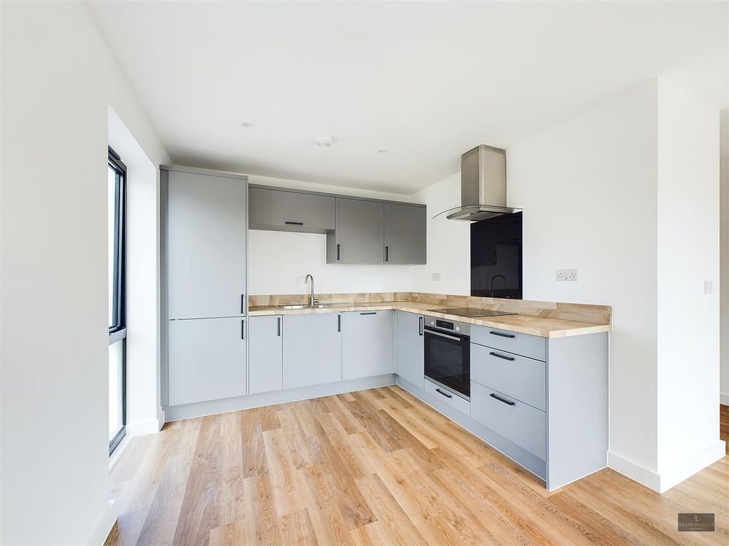 Additional image 12 of 2 bed flat to rentNew North Road, Exeter EX4
