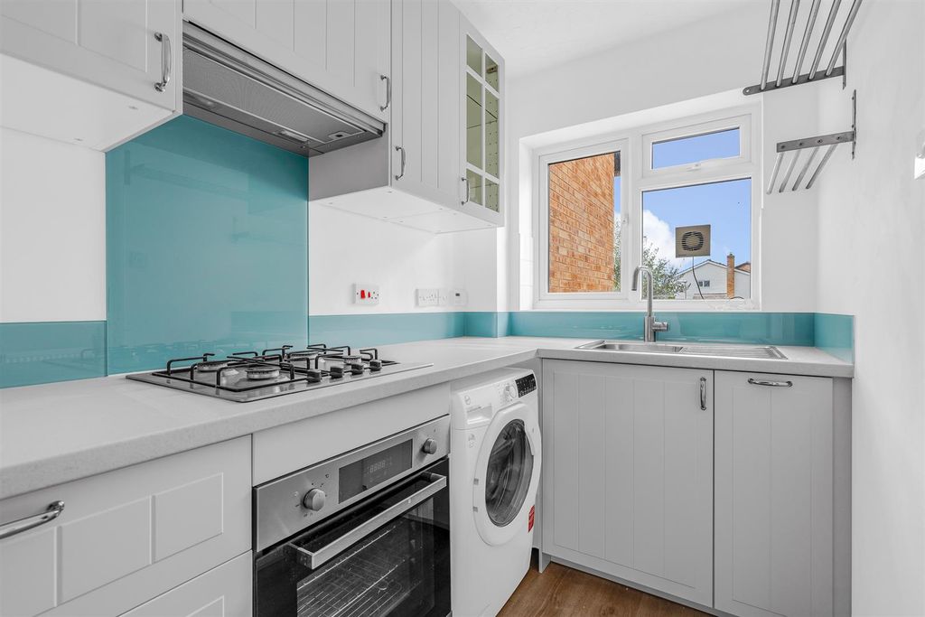 Property photo 2 of 14 Internal.Jpg
