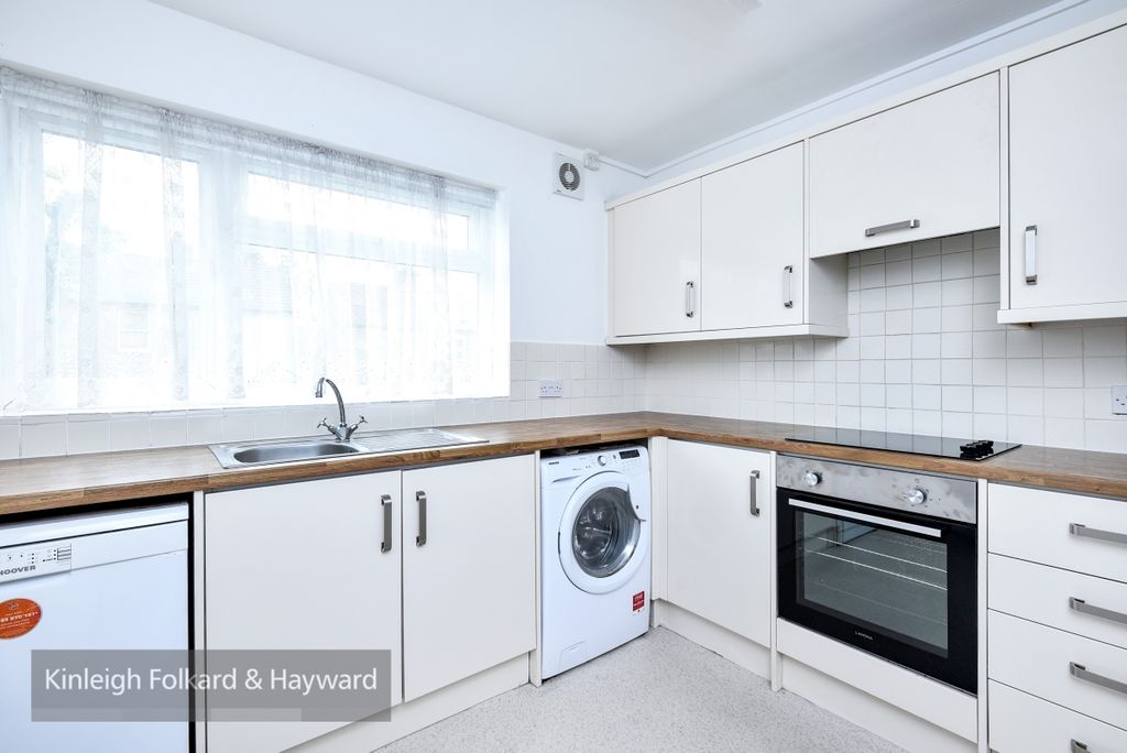 Property photo 2 of 5 302845 (1)Wm