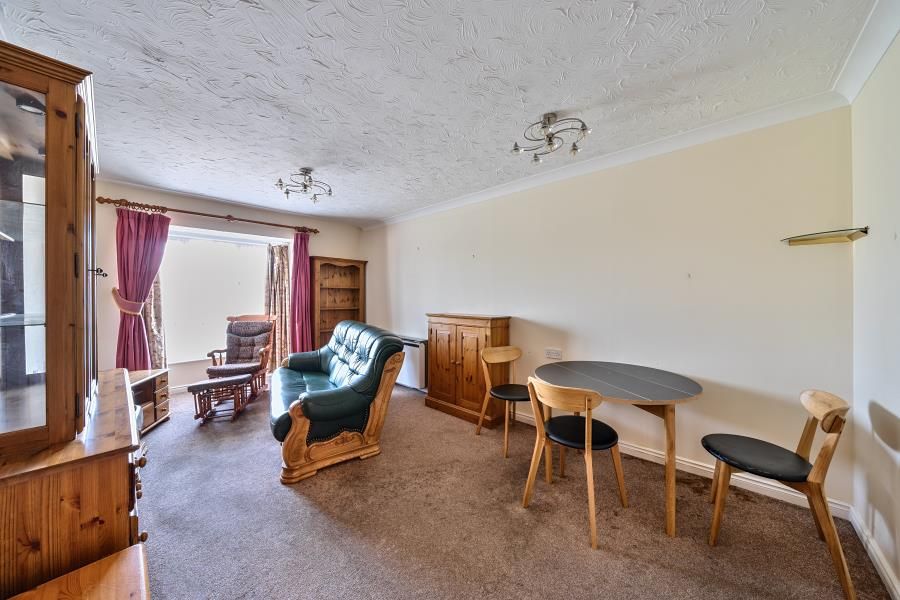 Property photo 3 of 18
