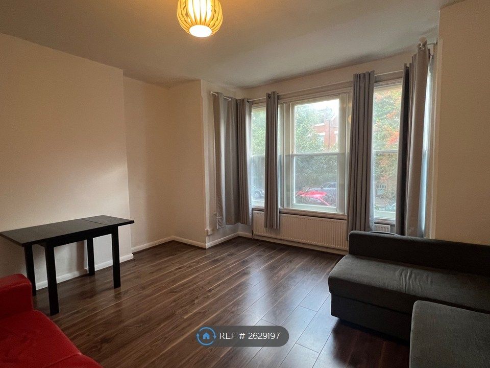 Property photo 1 of 9