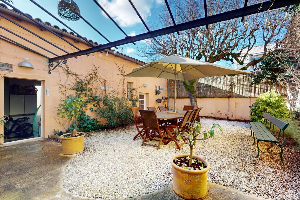 Property photo 3 of 23