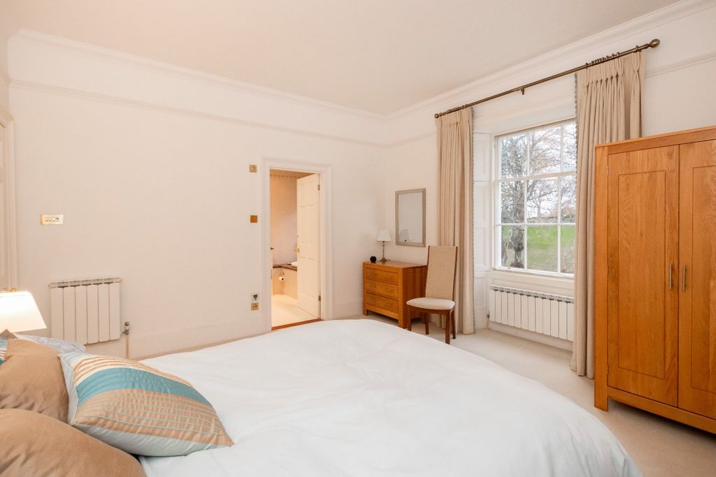 Additional image 21 of 7 bed detached house for saleL'hyvreuse, Cambridge Park, St. Peter Port, Guernsey GY1