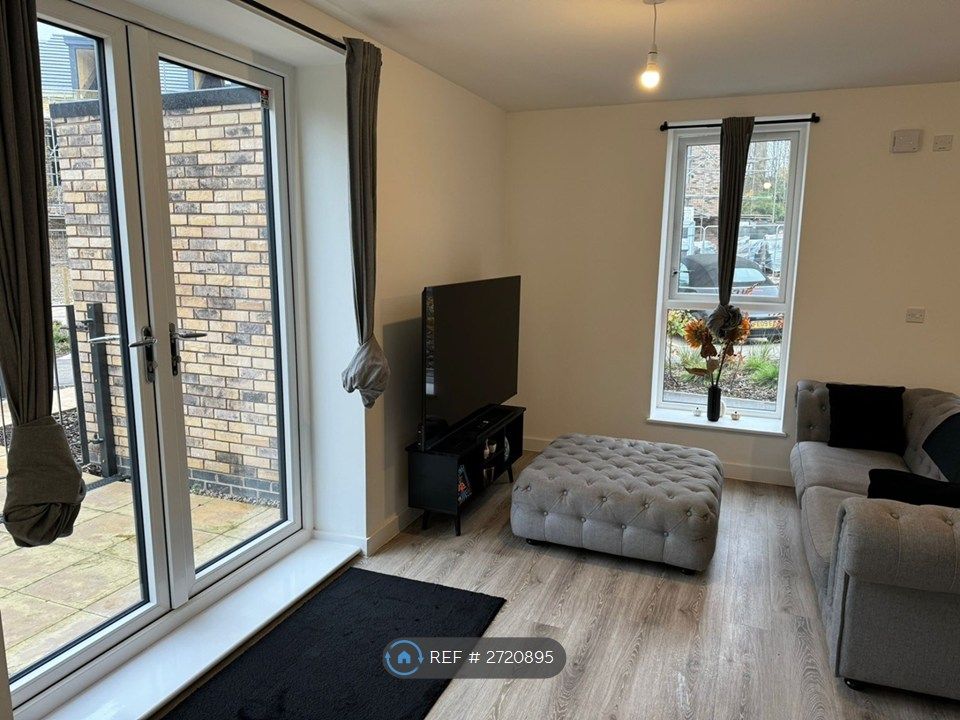 Property photo 3 of 7