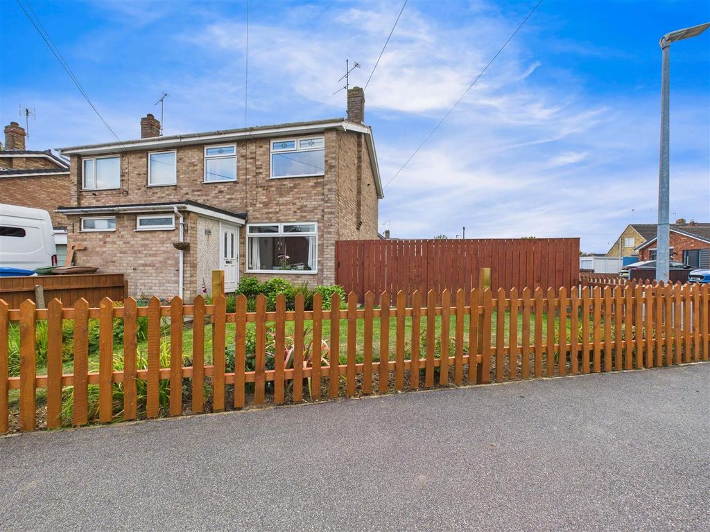 Property photo 2 of 15 Cam05193G0-Pr0035-Still002.Jpg