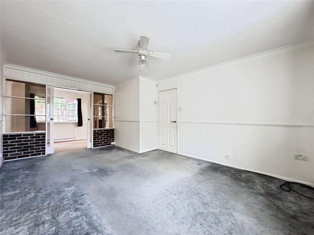 Property photo 2 of 15 Picture No. 03