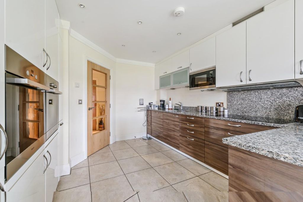 Property photo 1 of 14 Picture 1