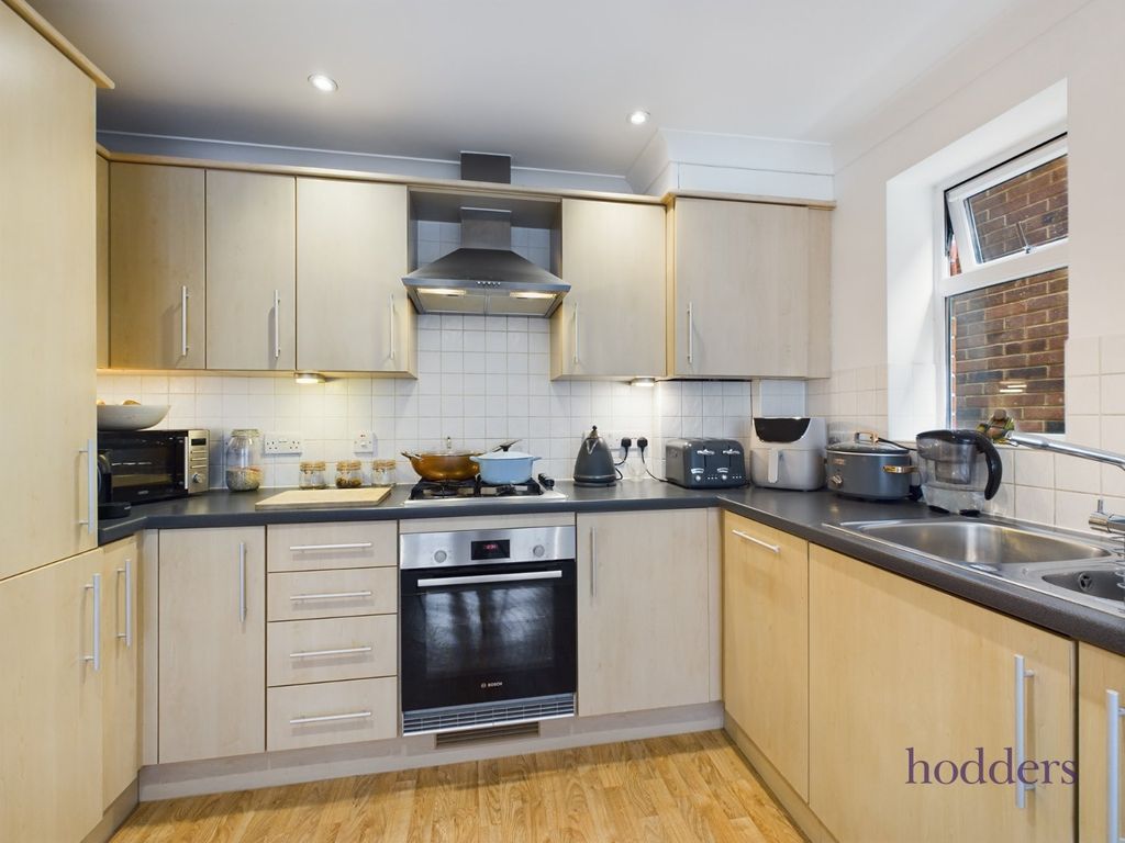 Property photo 3 of 9 Picture No. 12